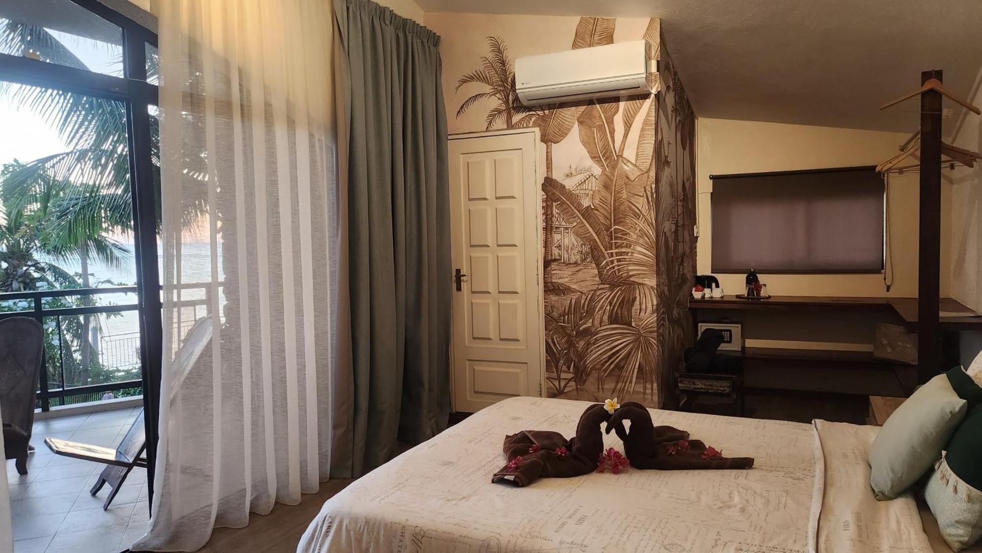 La Maison De La Plage - Guest House Albion Ngoại thất bức ảnh